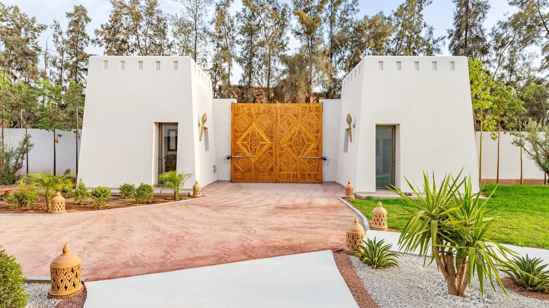 Villa Tropicana, Elegeance, Exotisme,Piscine,Jacuzzi مراكش 0*,  المغرب